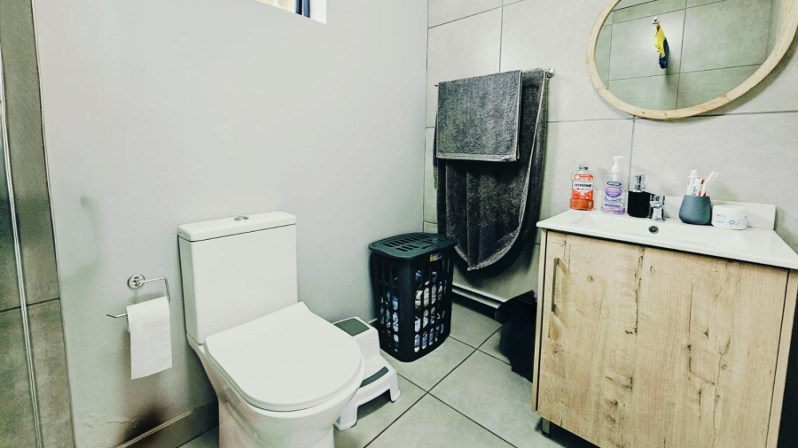 3 Bedroom Property for Sale in Van Der Hoff Park North West